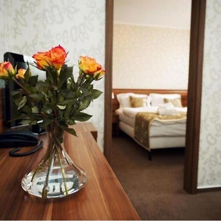 Wellness Hotel Spark Malacky Exterior foto