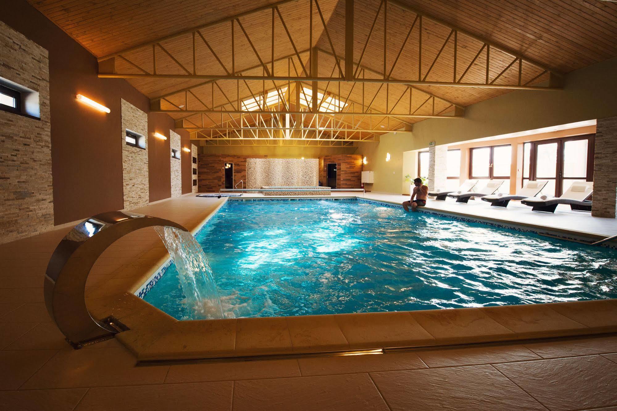 Wellness Hotel Spark Malacky Exterior foto